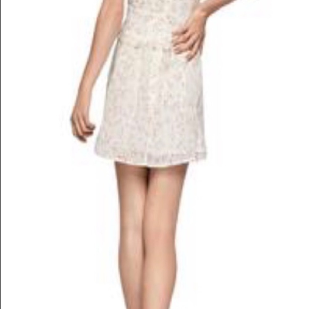BCBGeneration  FLORAL DRESS - Picture 2 of 6